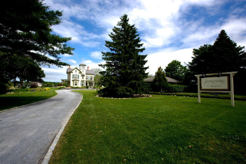 Jedediah Hawkins Inn Jamesport Exterior photo